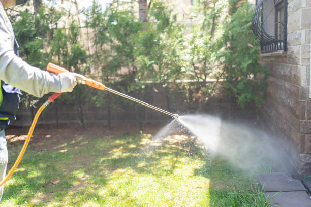 Best Commercial Pest Control Services  in Fond Du Lac, WI